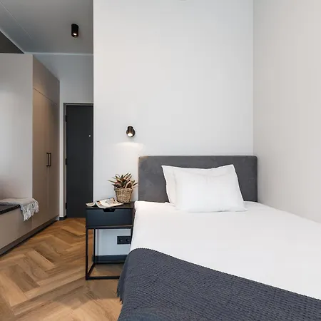 Rare - Self Check-in Miniapartments Aparthotel 3*