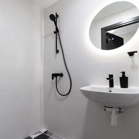 Hotel apartamentowy Rare - Self Check-in Miniapartments 3*